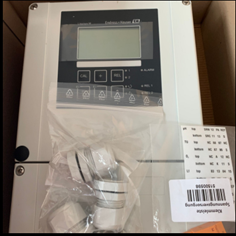 超声波物位测量仪FMU90-R11CA131AA3A